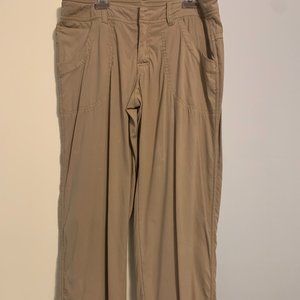 Lightweight casual pants